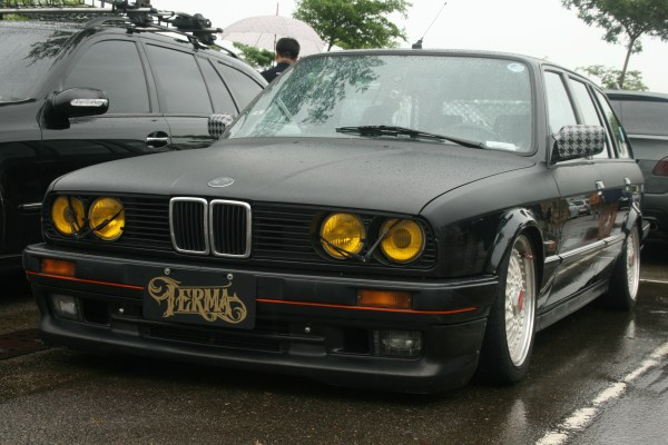 給資深車迷：老車，還是比較對味。